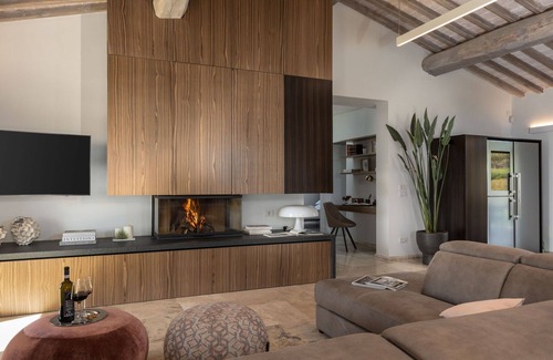 Volterra Villa | Villa Velari In Volterra With Private Pool, AC