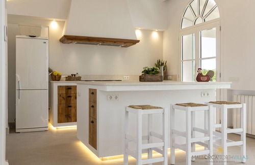 es Bacares Villa | Villa Veles Dos by Mallorca North Villas