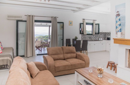 Petaleia Villa | Villa Venetia