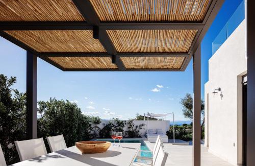 Akrotiri Villa | Villa Venetiko
