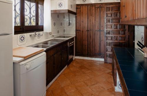 Castell-Platja d'Aro Villa | Villa Ventisca