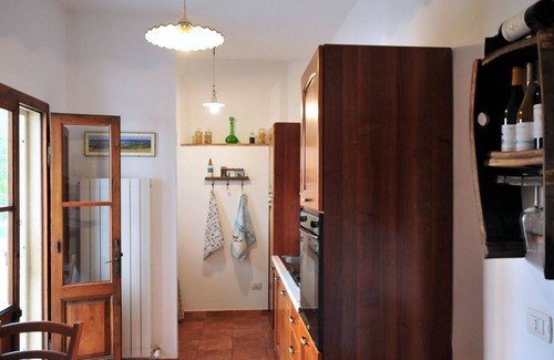 San Vincenzo House | VILLA VERA San Vincenzo - House with garden in the center 200 meters from the sea