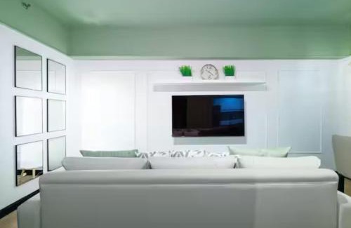 Mandaluyong Apartment | Villa Verde, Tivoli Garden Residences