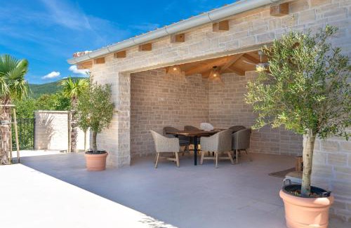 Crikvenica Villa | Villa VESPERA-Infinity heated pool
