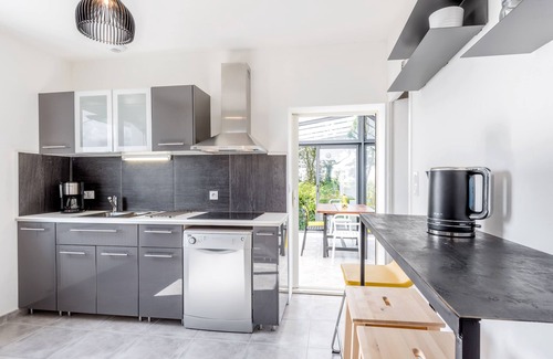 Plougasnou House | Villa Victorine: 8 pers. veranda near the wild coast