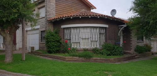 Punta Mogotes House | VILLA VIDA - No se aceptan grupos de jóvenes
