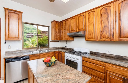 El Ocotal House | Villa Vista De Oro The Best Ocean View Rental in Ocotal
