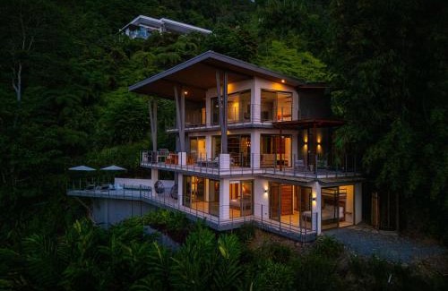 Dominical Villa | Villa Vista Del Mar - by Pura Villas