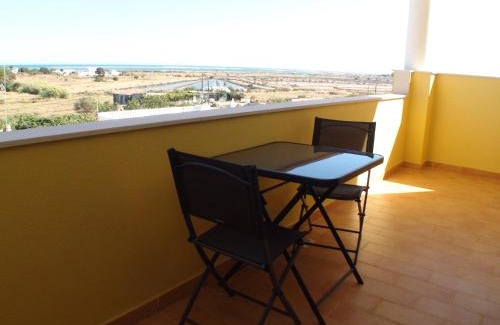 Olhao Bed & Breakfast | Villa Vista Mar Piscina Suites