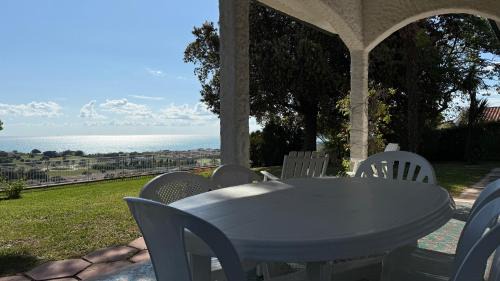 Villaggio Taunus Apartment | Villa vista mare a Numana - N147