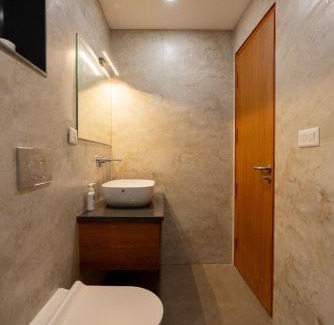 Gomti Nagar Apartment | Villa Vistosa
