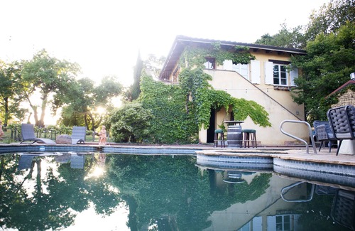Sonoma Villa | Villa Viviana, spacious Tuscan retreat close to the Sonoma plaza