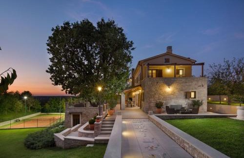 Kapelica Villa | Villa Vlastelini by Interhome