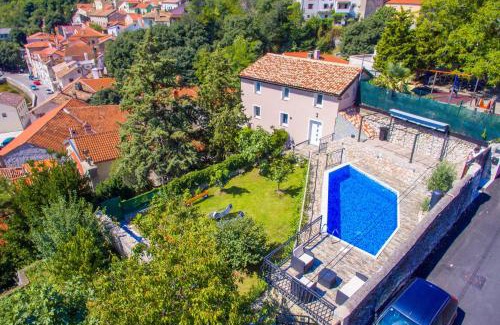 Bakar Villa | Villa Volcera