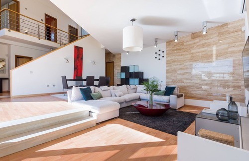 Acoran Villa | Villa with Sea Views, Pool, Gym, Cinema - HomeForGuest