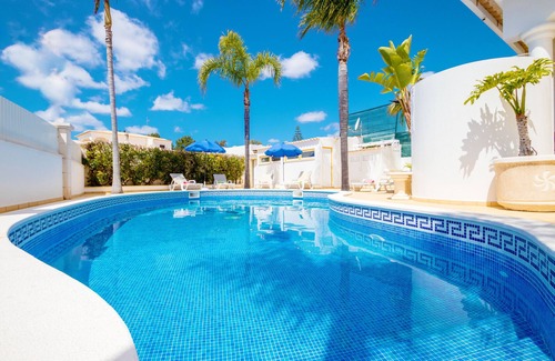 Santa Eulalia Villa | Villa w/heatable pool & BBQ, Albufeira