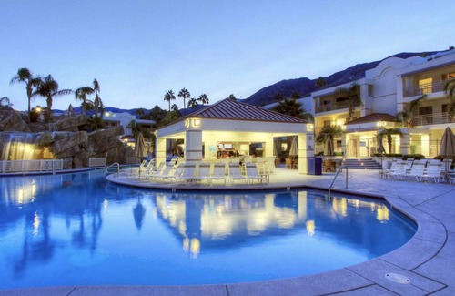 Canyon Corridor Villa | Villa w/hot-tub /Tropical landscape near San Juanito Mts!