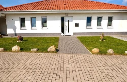 Trent House | Villa Weißer Schwan