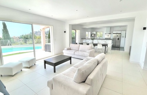 Roquebrune-Cap-Martin Villa | Villa with pool, ranked 5 ⭐️, on the French Riviera between Monaco and Menton