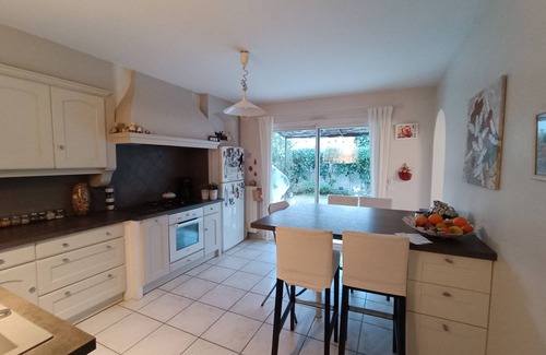 Pezenas Villa | Villa with 160 m2 pool on 1000 m2 landscaped garden,