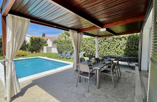 Cala'n Bosch Villa | VILLA WITH 4 BEDROOMS CLOSE TO THE BEACH - 10% DISCOUNT IN MAY/JUNE