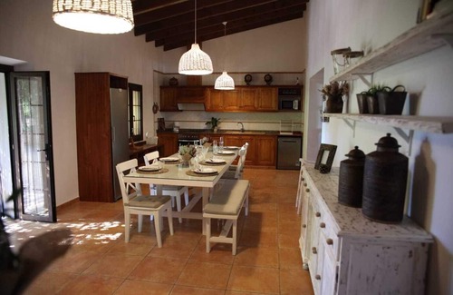 Sa Cabaneta Ski Chalet | Villa with bbq and pool in Santa Eugenia