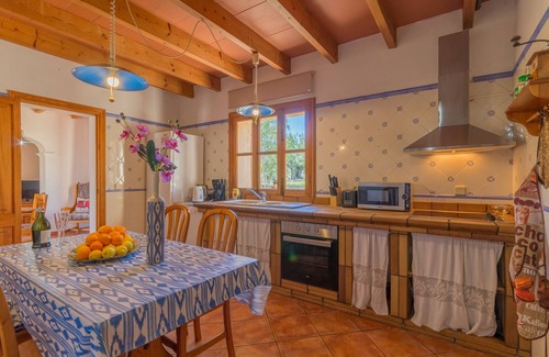 Alaro Villa | Villa with detached house, air conditioning, wifi, garden, private swimming pool