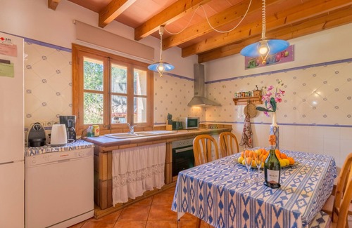 Alaro Villa | Villa with detached house, air conditioning, wifi, garden, private swimming pool