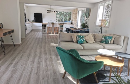 Carnoux-en-Provence House | Villa with heated pool 5 minutes from Cassis