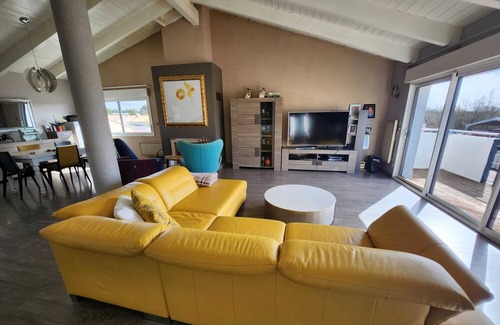 Olonne-sur-Mer Villa | Villa with pool 10 minutes from the sea and various beaches