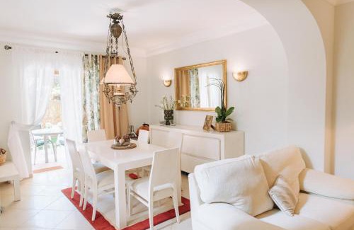 Funchal Villa | VILLA WITH GARDEN, POOL & GOLF