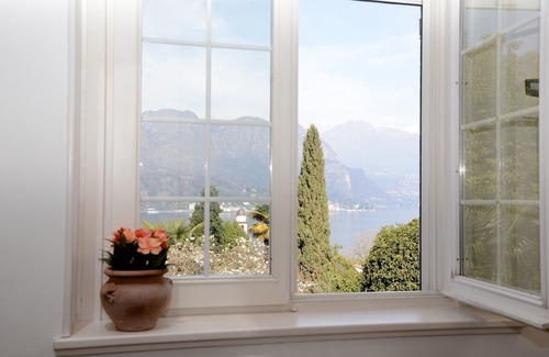 Bellagio Villa | Villa with lake view, private garden and safe parking!