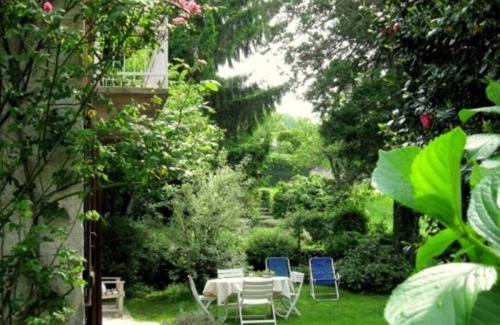 Pettenasco House | Villa with large private panoramic garden and superb view on lake Orta