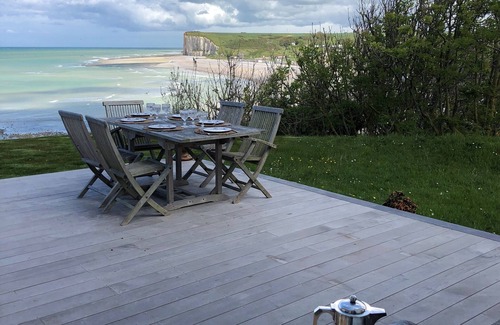 Veulettes-sur-Mer Villa | Villa with magnificent unoverlooked sea view - 150m2