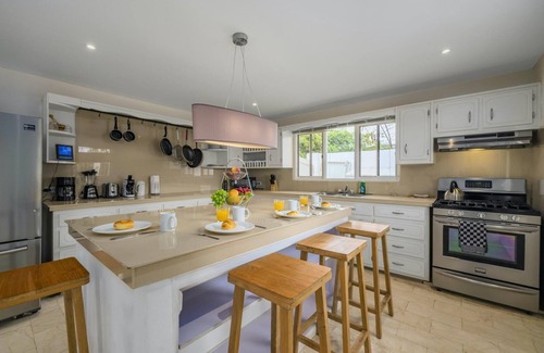 Tamarijn Villa | Villa with Modern Decor 3BR 2BA w/Large Pool
