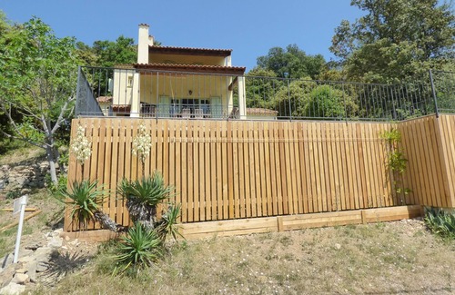 La Roquebrussanne House | Villa with pool in the heart of the pine forest in absolute calm