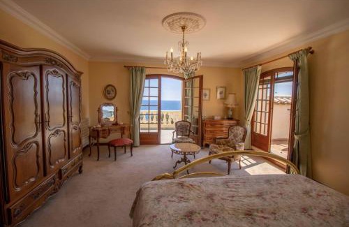 Saint-Raphael House | Villa with pool and exceptional sea view