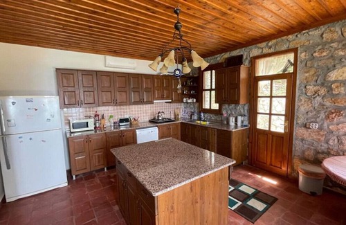 Uzunyurt Villa | Villa with Pool 15 min to Bay in Faralya, Fethiye
