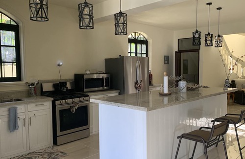 Moca Villa | Villa with pool