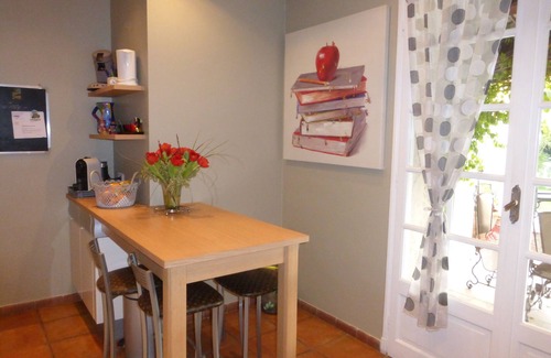 Antibes Villa | VILLA WITH POOL, GARDEN JUAN LES PINS