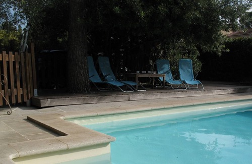 Vedene Villa | VILLA WITH POOL, GARDEN SHADE - NEAR AVIGNON - 6 PEOPLE