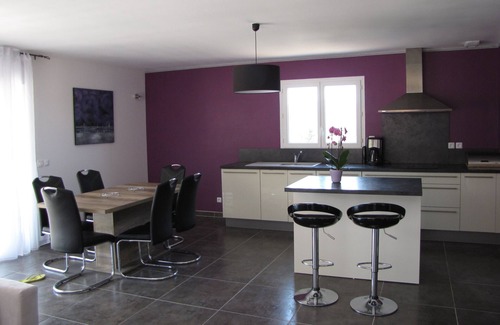 Brignoles Villa | Villa with pool in the center of Green Provence