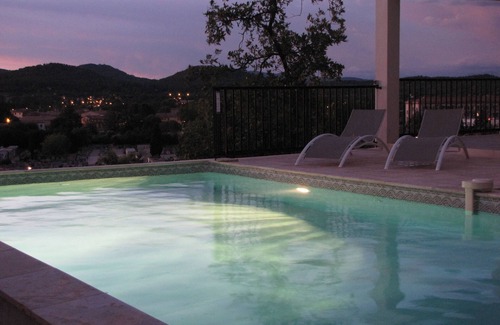 Brignoles Villa | Villa with pool in the center of Green Provence