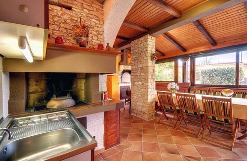 Muntic Villa | Villa with pool, jacuzzi and playing field