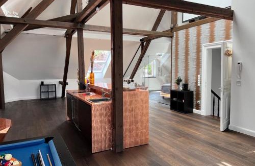 Toenisvorst Villa | Villa with pool landscape