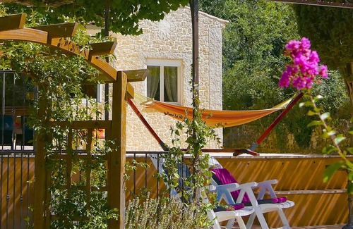 Correns Villa | Villa with pool terrace and garden nearby. beaches and Gorges du Verdon