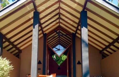 Hikkaduwa Villa | Villa with Private Pool