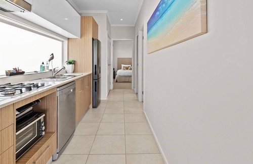 Caves Beach House | Villa with Seaside Soul - Newly Renovated
