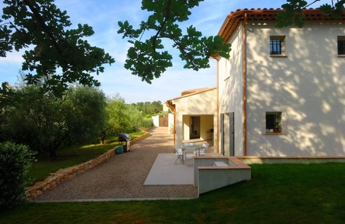 Peymeinade Villa | Villa with swimming pool, quiet and close to city center near Grasse and Cannes