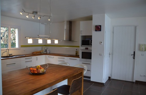 Regusse House | Villa with swimming pool near Gorges du Verdon and Lac de Sainte Croix/free WIFI